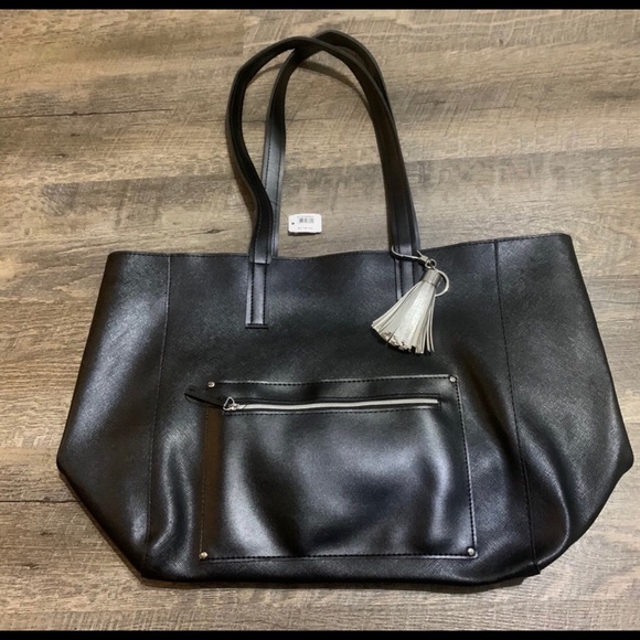 BNWT Bath&Body works large tote - Picture 2 of 5